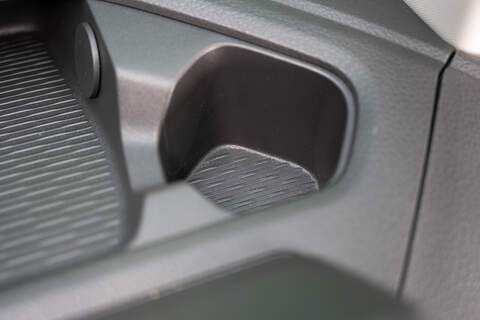 Volkswagen Transporter 2.0 T28 Diesel 110PS Manual Kombi SWB - N5109