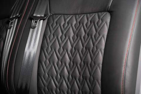 Volkswagen Transporter 2.0 T28 Diesel 110PS Manual Kombi Van SWB - N5106