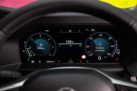 Volkswagen Transporter 2.0 T28 Diesel 110PS Manual Kombi Van SWB - N5106