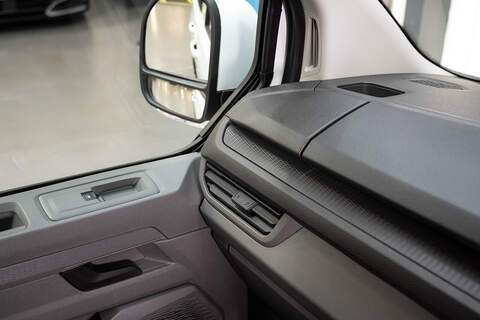 Volkswagen Transporter 2.0 T28 Diesel 110PS Manual Kombi Van SWB - N5106