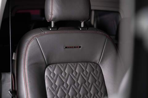 Volkswagen Transporter 2.0 T28 Diesel 110PS Manual Kombi Van SWB - N5106