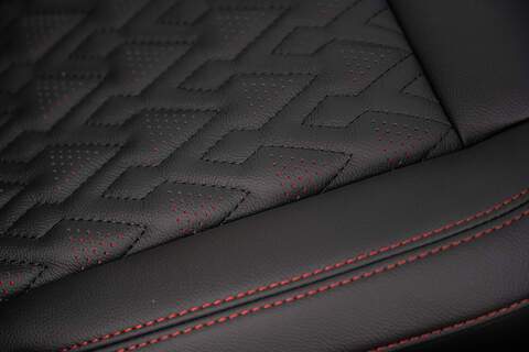 Volkswagen Transporter 2.0 T28 Diesel 110PS Manual Kombi Van SWB - N5106