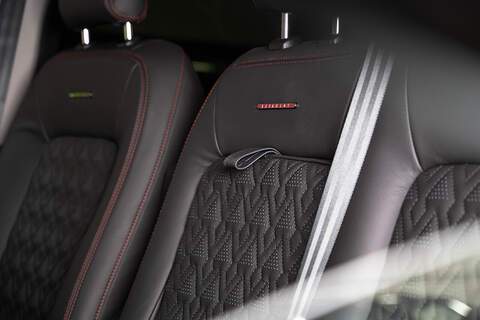 Volkswagen Transporter 2.0 T28 Diesel 110PS Manual Kombi Van SWB - N5106