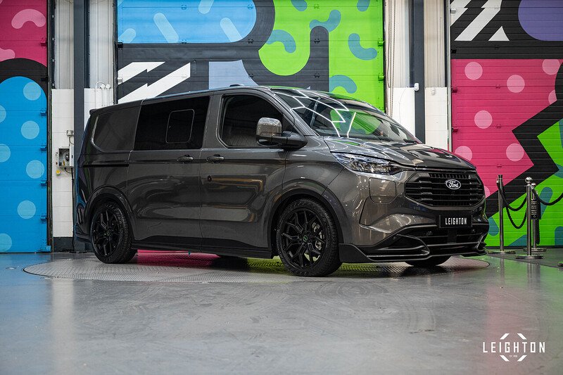 Ford Transit Custom 2.5 320 Duratec PHEV 232ps Limited Auto Double Cab L1 H1 Euro 6 LV-RF™ Pack Magnetic Grey