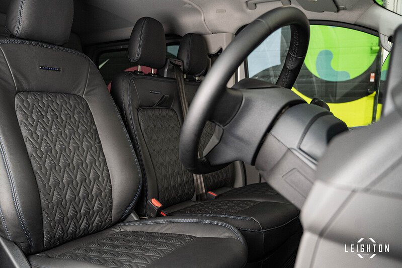 Volkswagen Transporter 2.0 - Large 23