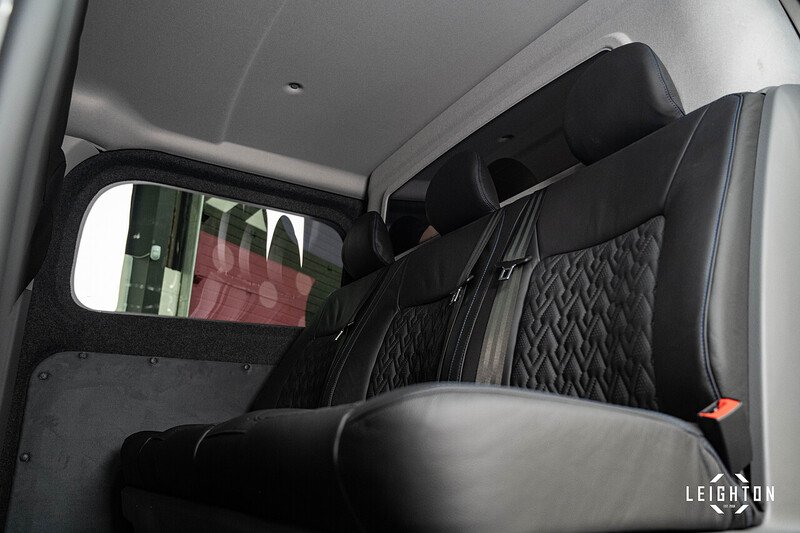 Volkswagen Transporter 2.0 - Large 25