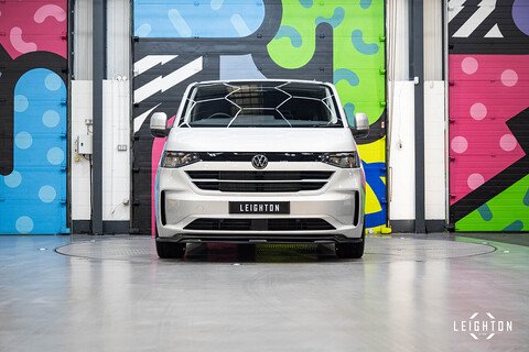T7 T32 Commerce SWB 2.0 TDI 150PS Crew Van Light Grey 2.0 4dr Crew Van Manual Diesel