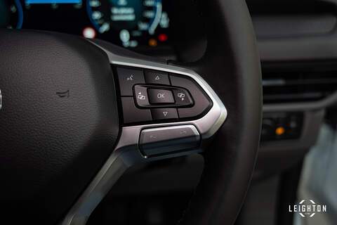 Volkswagen Transporter 2.0 T28 Diesel 110PS Manual Kombi Van SWB - N5103