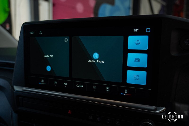 Volkswagen Transporter 2.0 - Large 38