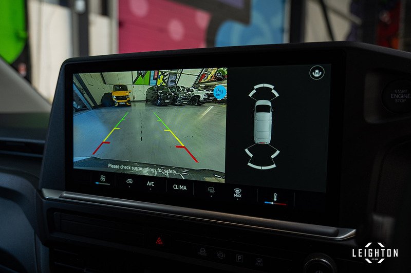 Volkswagen Transporter 2.0 - Large 41