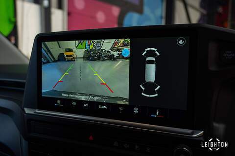 Volkswagen Transporter 2.0 T28 Diesel 110PS Manual Kombi Van SWB - N5103