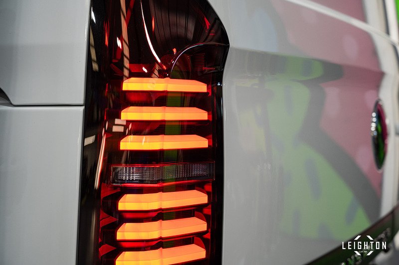 Volkswagen Transporter 2.0 - Large 30