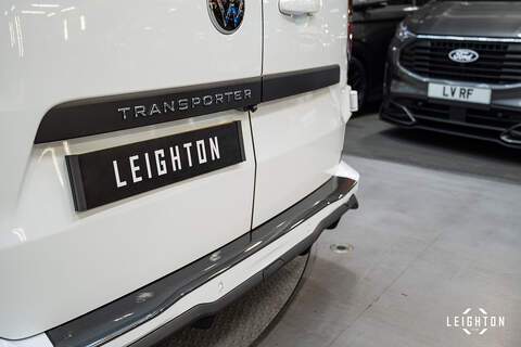 Volkswagen Transporter 2.0 T28 Diesel 110PS Manual Kombi Van SWB - N5103