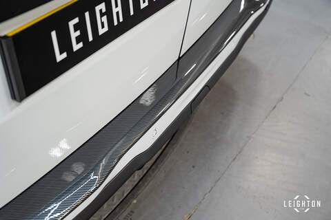 Volkswagen Transporter 2.0 T28 Diesel 110PS Manual Kombi Van SWB - N5103