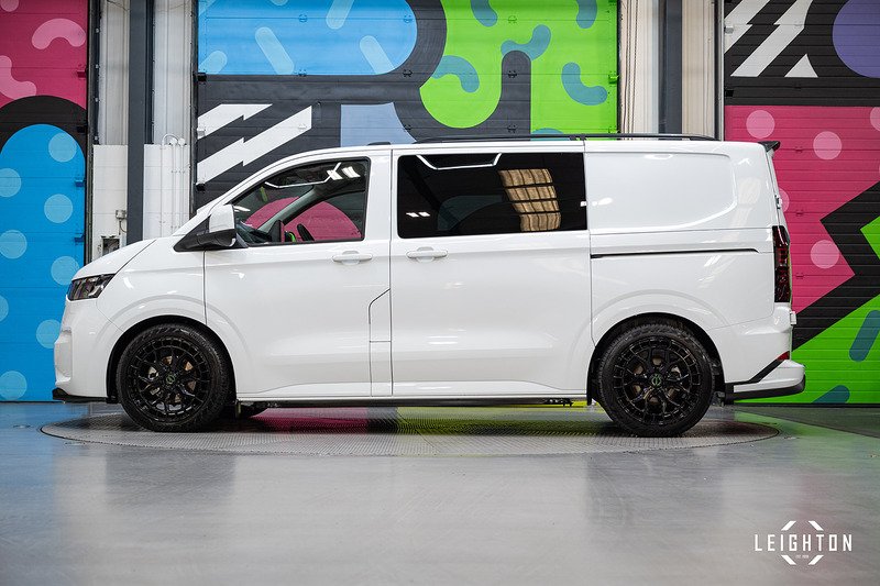 Volkswagen Transporter 2.0 - Large 3