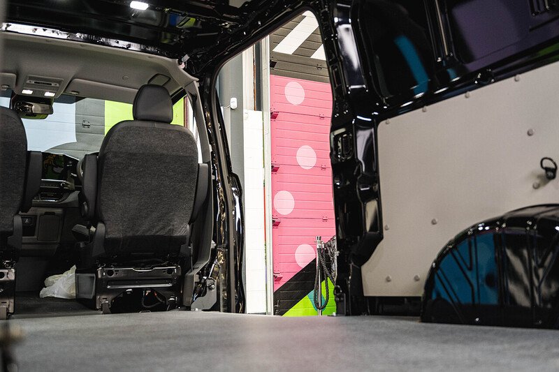 Volkswagen Transporter 2.0 - Large 29
