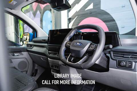 Ford Transit Custom 2.5 320 Duratec PHEV 232ps Limited Auto Double Cab - N6044