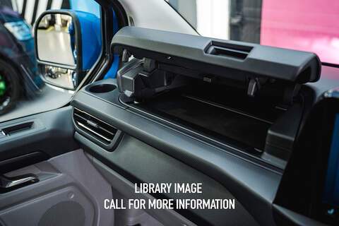 Ford Transit Custom 2.5 320 Duratec PHEV 232ps Limited Auto Double Cab - N6044