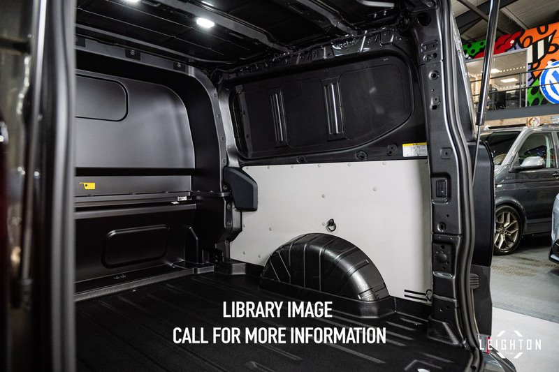 Ford Transit Custom 2.5 320 Duratec PHEV 232ps Limited Auto Double Cab - N6045