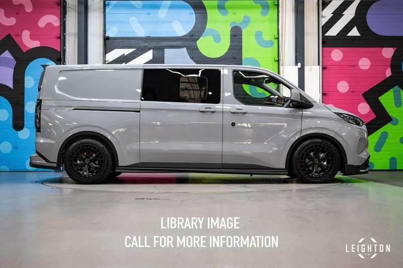 Ford Transit Custom 2.5 320 Duratec PHEV 232ps Limited Auto Double Cab - N6047