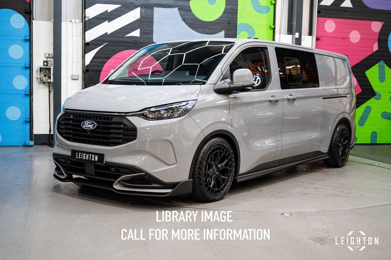 Ford Transit Custom 2.5 320 Duratec PHEV 232ps Limited Auto Double Cab - N6047