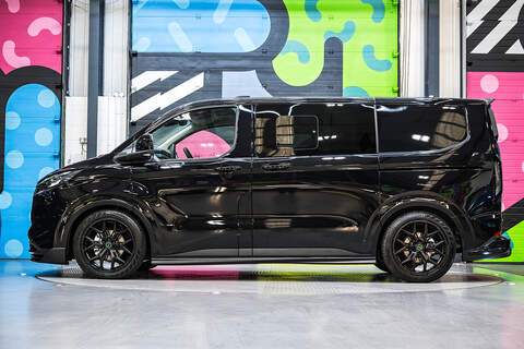 Ford Transit Custom 2.5 320 Duratec PHEV 232ps Limited Auto Double Cab - N6049