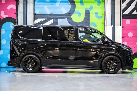 Ford Transit Custom 2.5 320 Duratec PHEV 232ps Limited Auto Double Cab - N6049