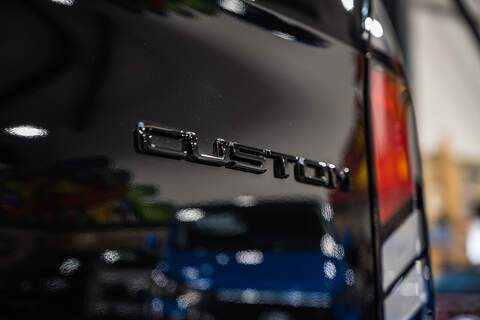 Ford Transit Custom 2.5 320 Duratec PHEV 232ps Limited Auto Double Cab - N6049