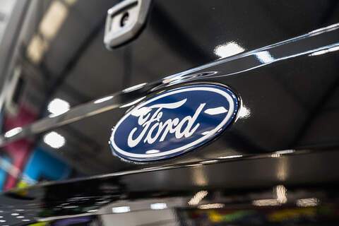 Ford Transit Custom 2.5 320 Duratec PHEV 232ps Limited Auto Double Cab - N6049