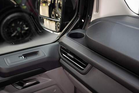 Ford Transit Custom 2.5 320 Duratec PHEV 232ps Limited Auto Double Cab - N6049