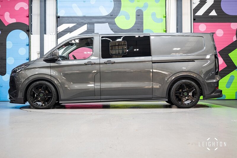 Ford Transit Custom 2.5 320 PHEV 232ps Auto Double Cab L2 H1 - N5223