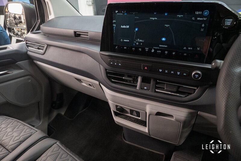 Ford Transit Custom 2.5 320 PHEV 232ps Auto Double Cab L2 H1 - N5223