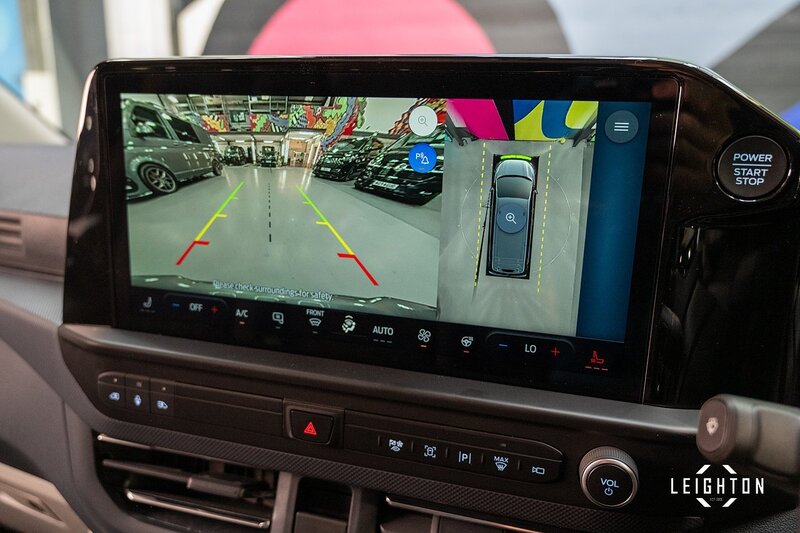 Ford Transit Custom 2.5 320 PHEV 232ps Auto Double Cab L2 H1 - N5223