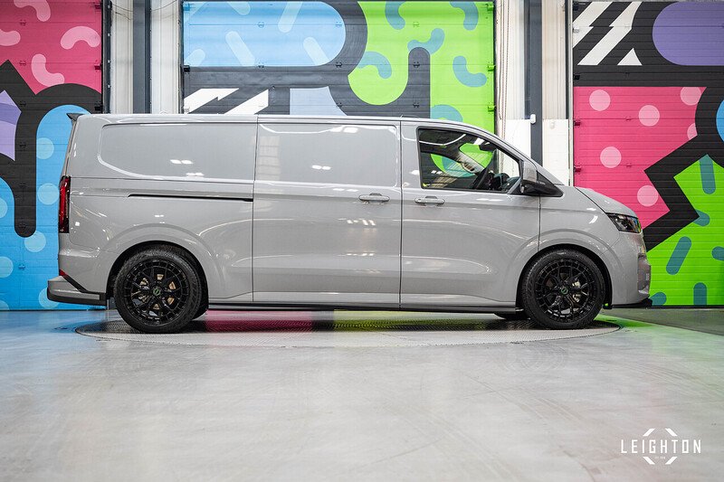 VW Transporter 2.0 - Large 8