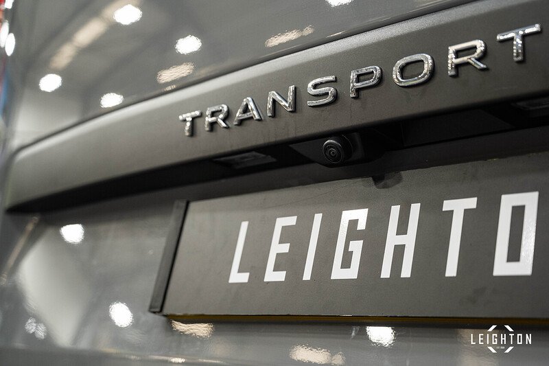 VW Transporter 2.0 - Large 21