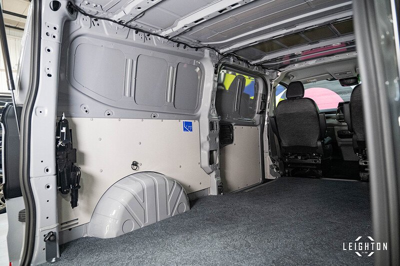 VW Transporter 2.0 - Large 23