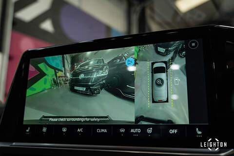 Volkswagen Transporter 2.0 T32 Diesel 150ps Auto 4Motion Panel Van LWB - N5139