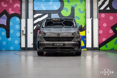 T7 T32 LWB 2.0BiTDI 150PS AUTO 4MOTION Panel Van LV Pack Graphite Dust 2.0 Panel van Automatic Diesel