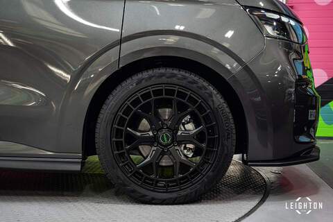 Volkswagen Transporter 2.0 T32 Diesel 150ps Auto 4Motion Panel Van LWB - N5139