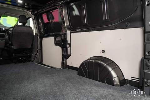 Volkswagen Transporter 2.0 T32 Diesel 150ps Auto 4Motion Panel Van LWB - N5139