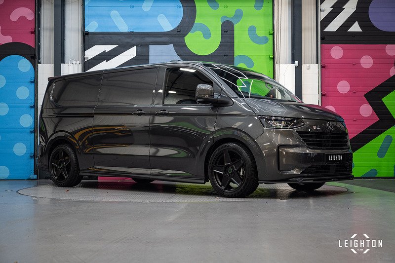 Volkswagen Transporter T7 T32 LWB 2.0BiTDI 150PS AUTO 4MOTION Panel Van LV  Pack Graphite Dust