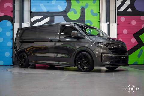 Volkswagen Transporter T7 T32 LWB 2.0TDI 150PS AUTO 4MOTION Panel Van LV-R  Pack Graphite Dust Metallic 2.0 5dr Panel Van Automatic Diesel
