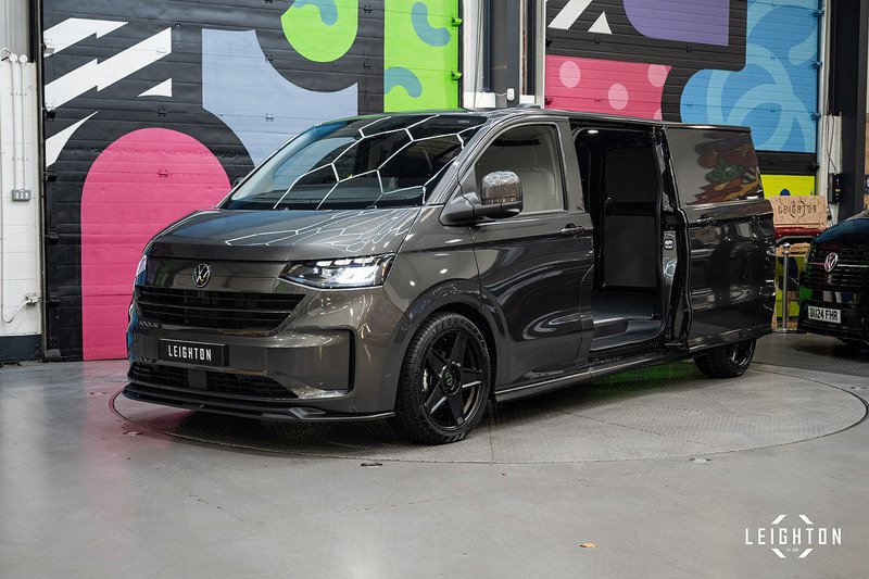 Volkswagen Transporter 2.0 - Large 13