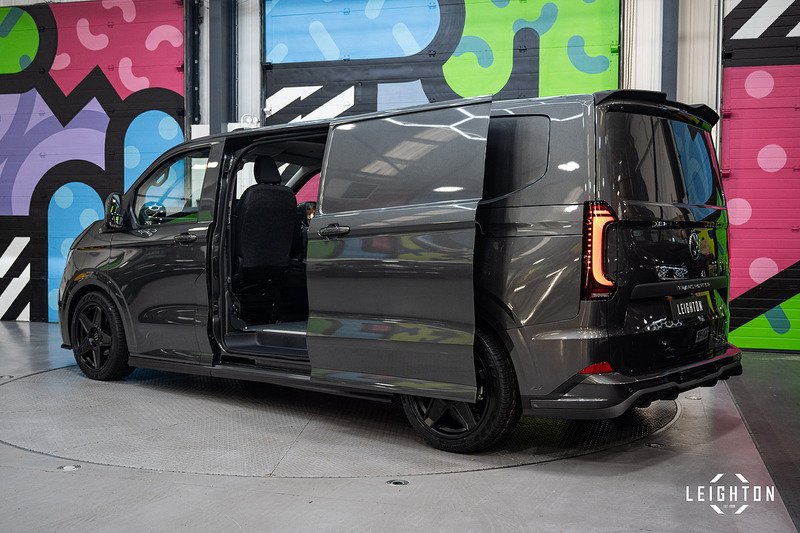 Volkswagen Transporter 2.0 - Large 14