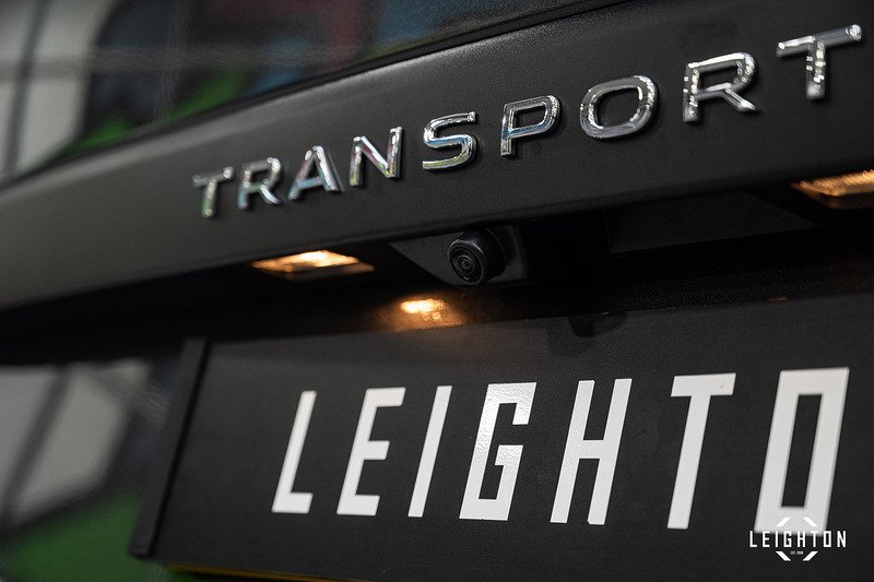 Volkswagen Transporter 2.0 - Large 18