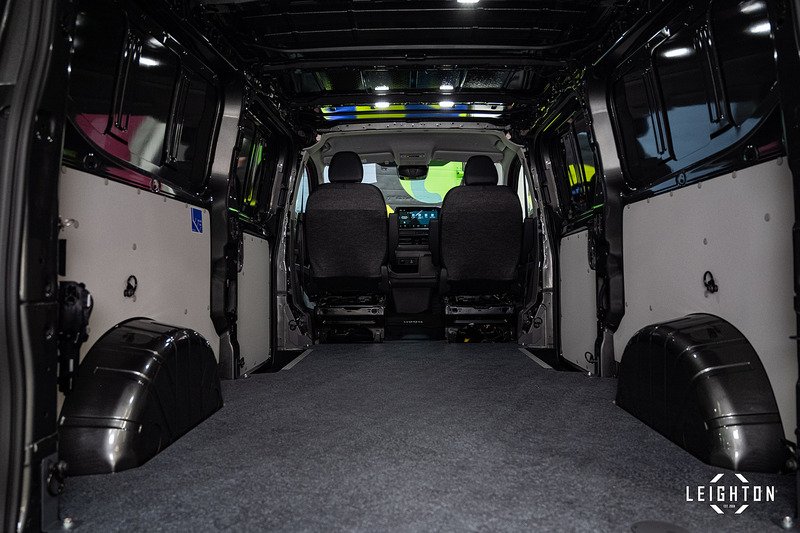 Volkswagen Transporter 2.0 - Large 23