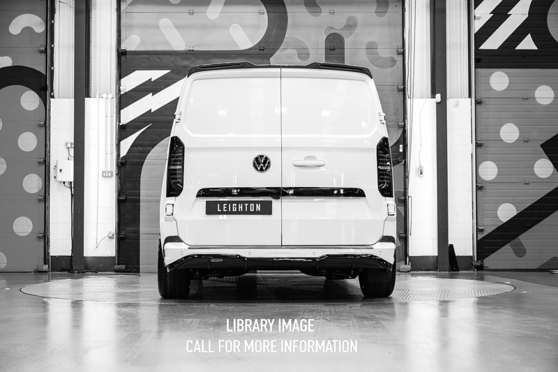 Volkswagen Transporter 2.0 T32 150ps Auto 4Motion Panel Van LWB - N5133