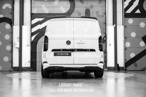 Volkswagen Transporter 2.0 T32 150ps Auto 4Motion Panel Van LWB - N5133