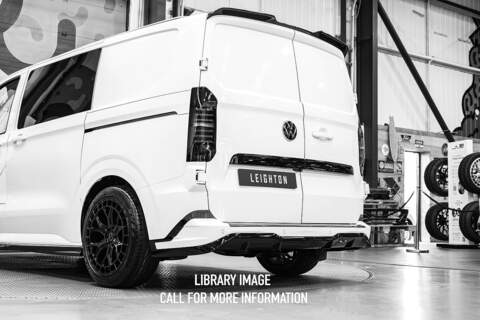 Volkswagen Transporter 2.0 T32 150ps Auto 4Motion Panel Van LWB - N5133