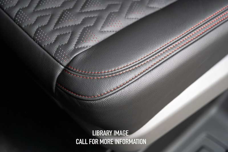 Volkswagen Transporter 2.0 T32 150ps Auto 4Motion Panel Van LWB - N5133